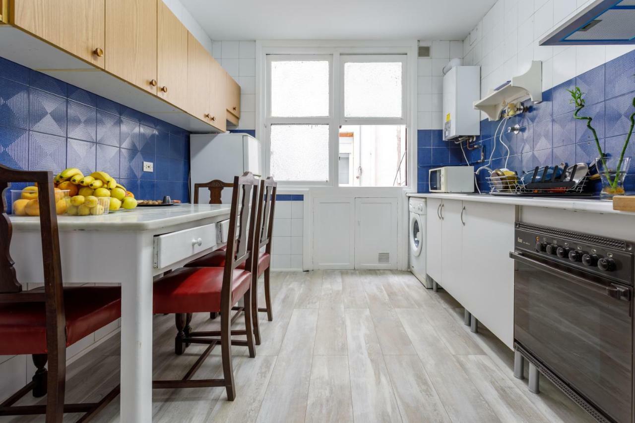 Urban Rooms Habitaciones Con Wifi Y Smart Tv Bilbao Kültér fotó